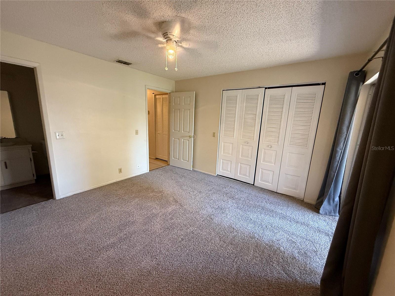 Image 28 of 35 For 5649 Struthers Court