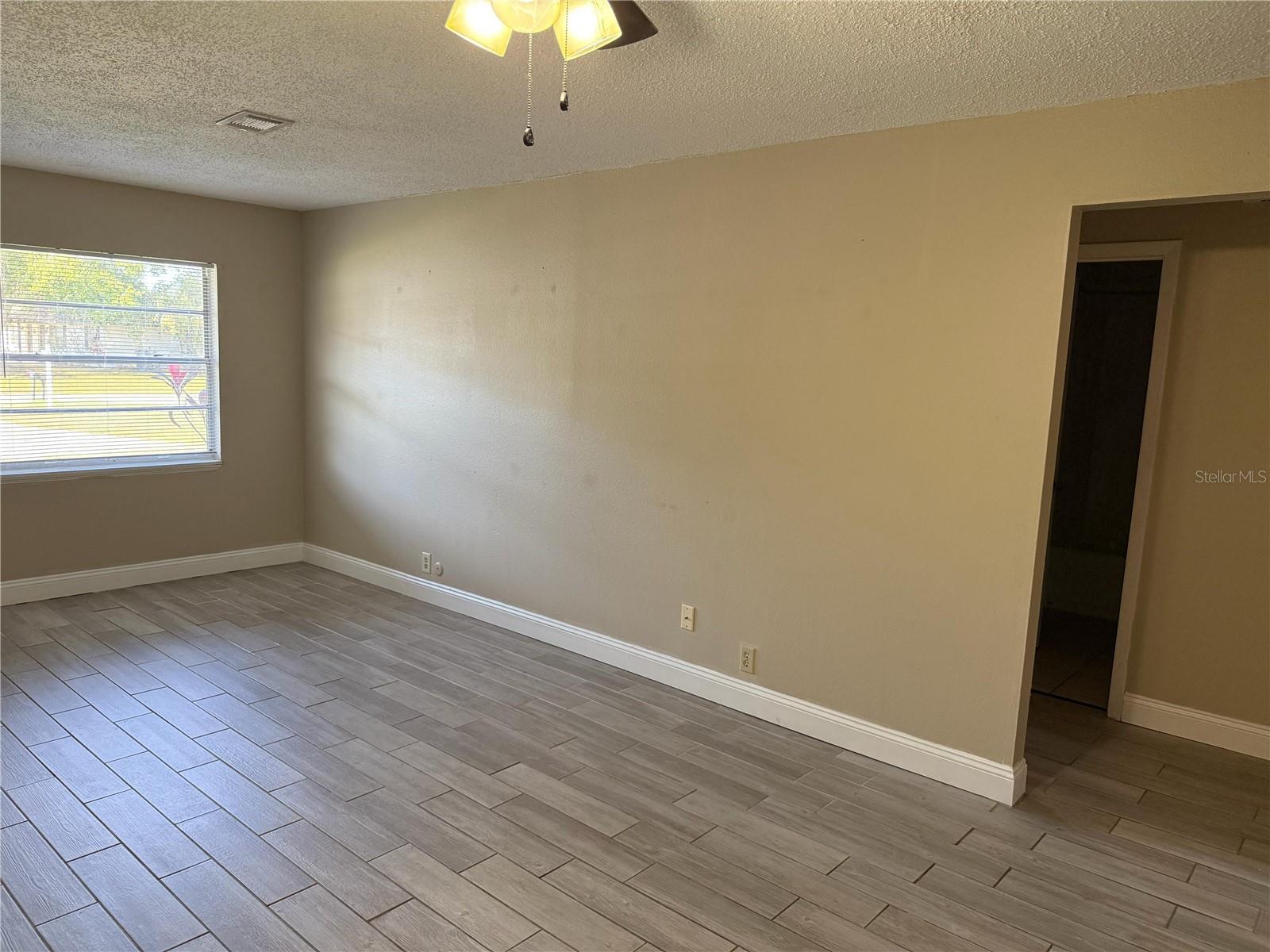 Image 3 of 35 For 5649 Struthers Court