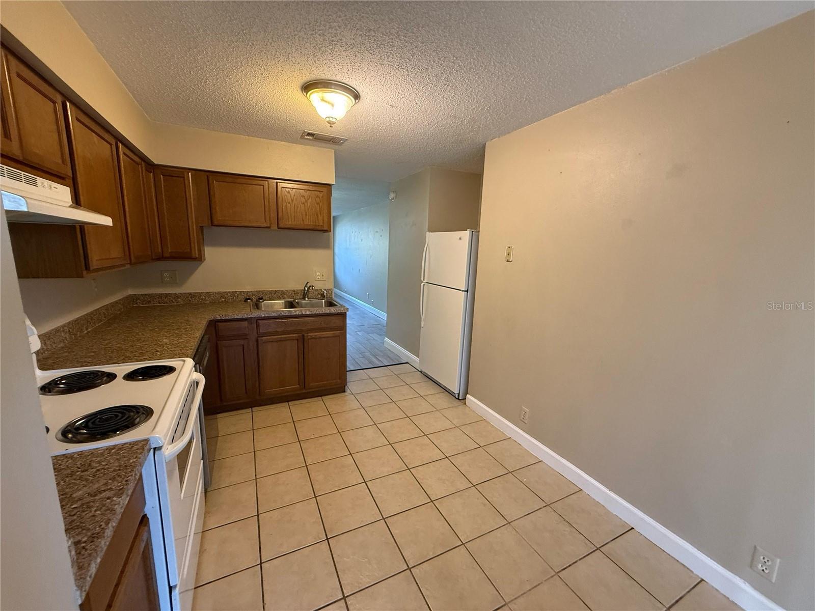 Image 6 of 35 For 5649 Struthers Court