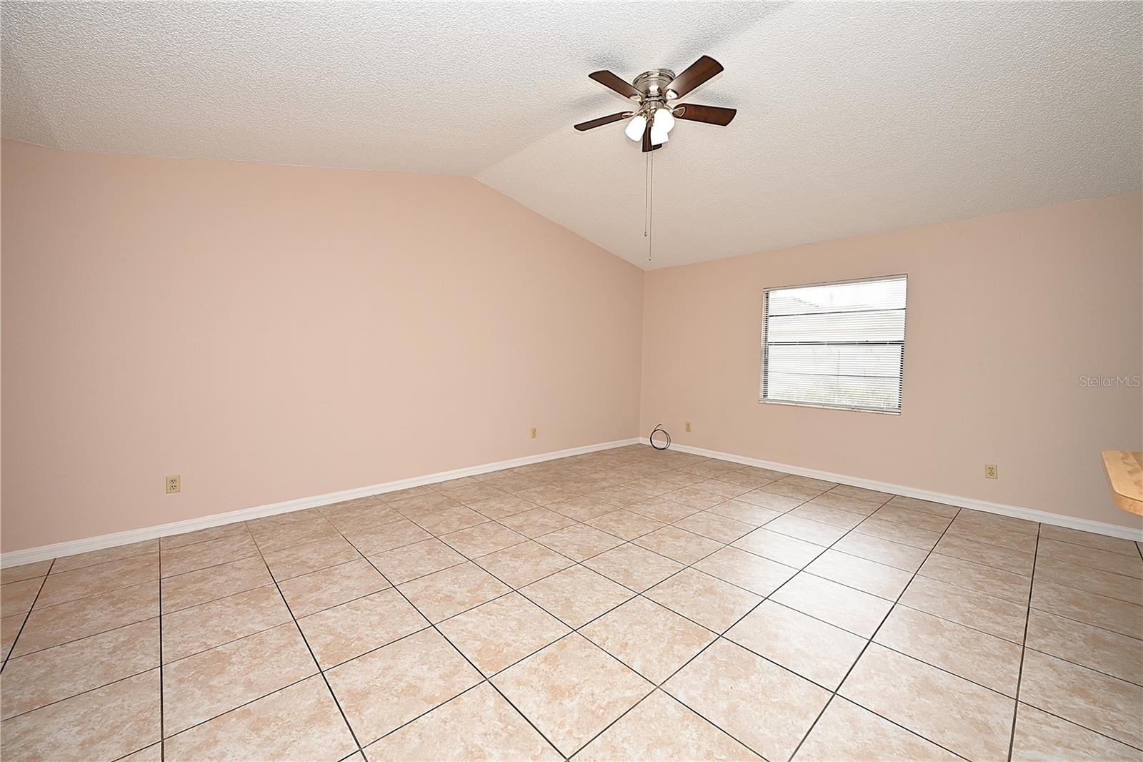 Image 10 of 29 For 1018 Sunshine Way Sw