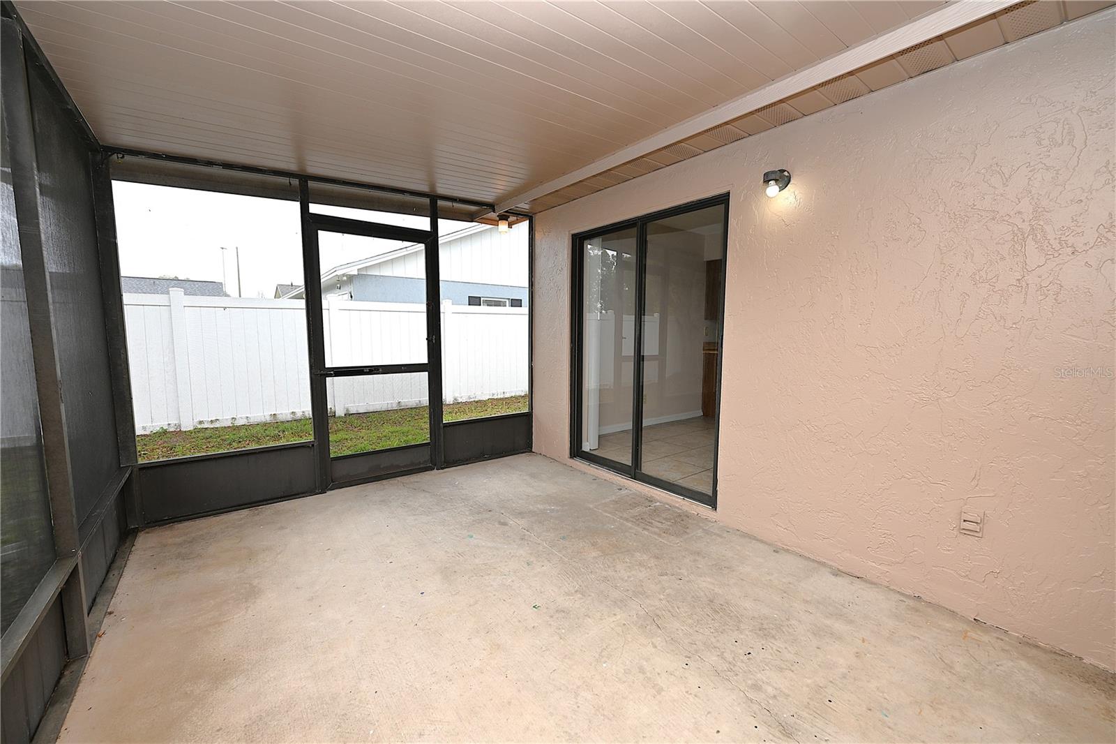 Image 24 of 29 For 1018 Sunshine Way Sw