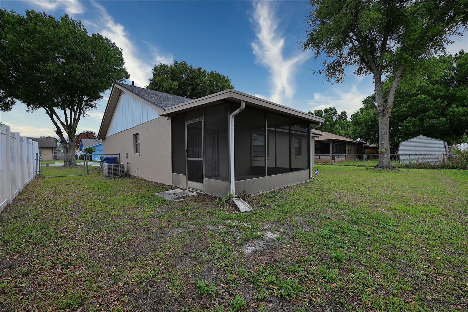 Image 28 of 29 For 1018 Sunshine Way Sw