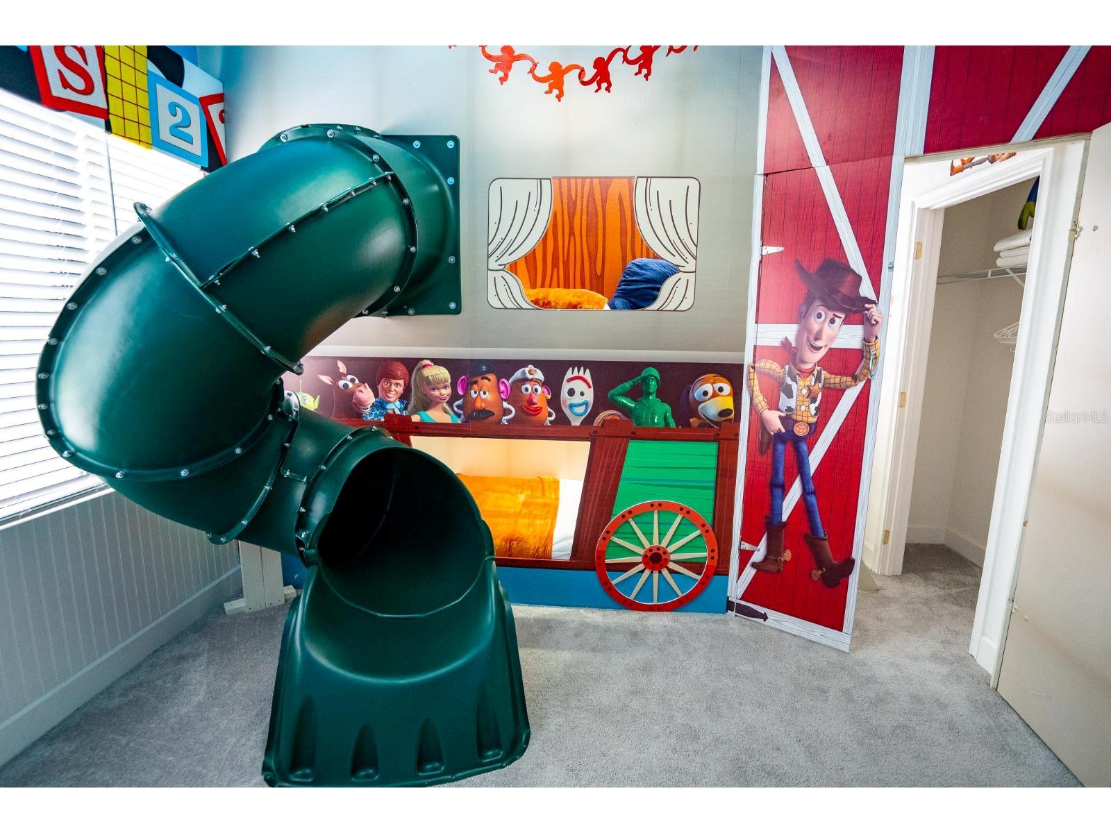 Listing photo id 56 for 1443 Butterfly Milkweed Court