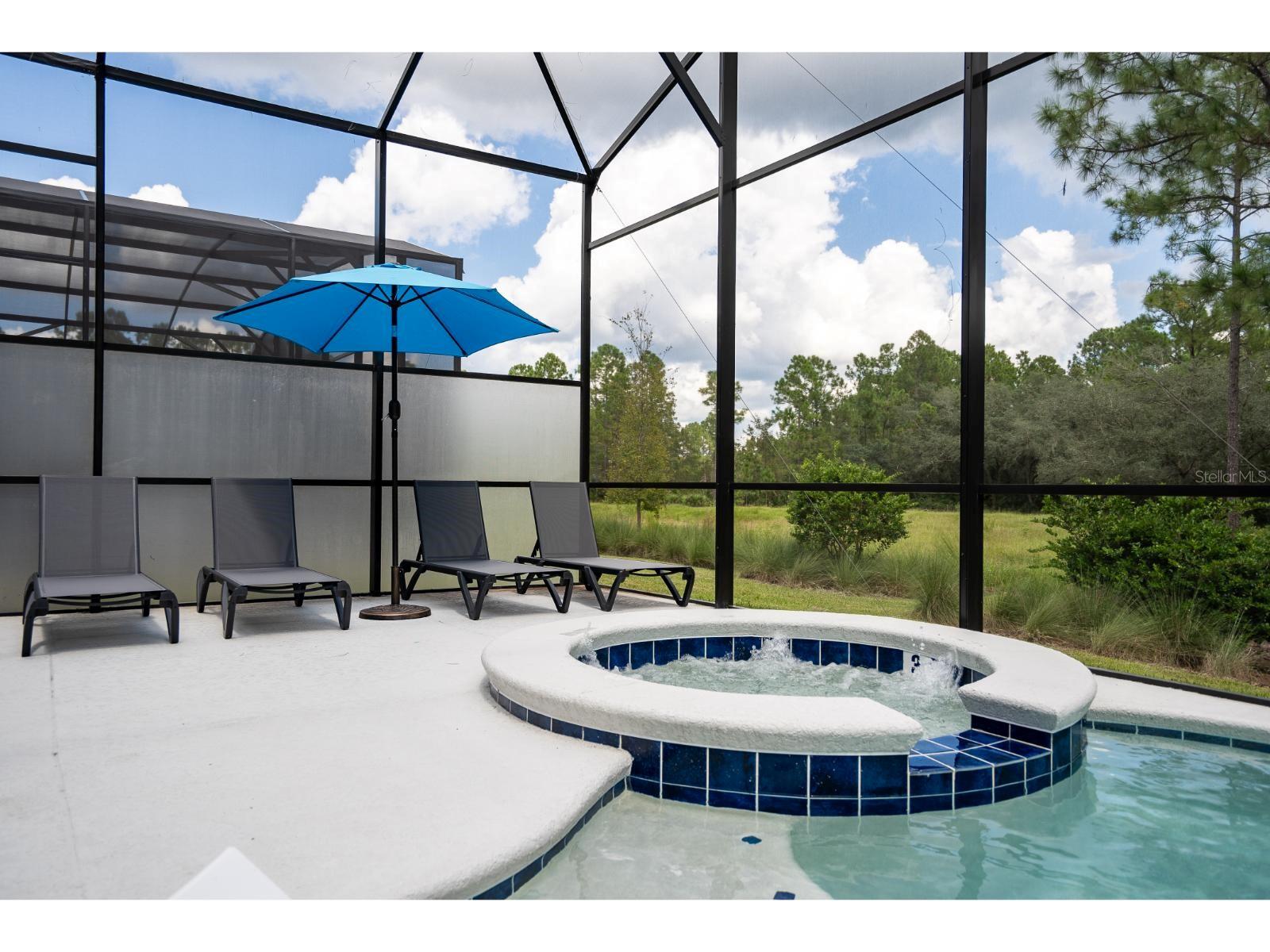 Listing photo id 92 for 1443 Butterfly Milkweed Court