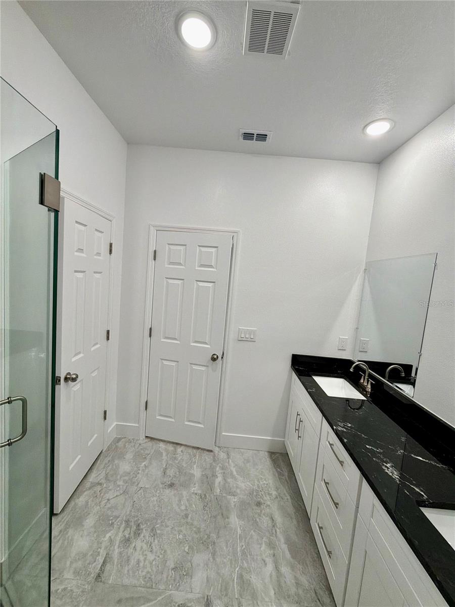 Image 16 of 32 For 1449 Kathleen Road