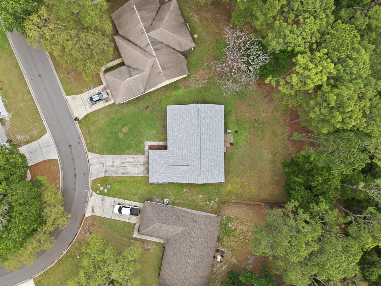 Image 2 of 26 For 1763 Kinsman Way