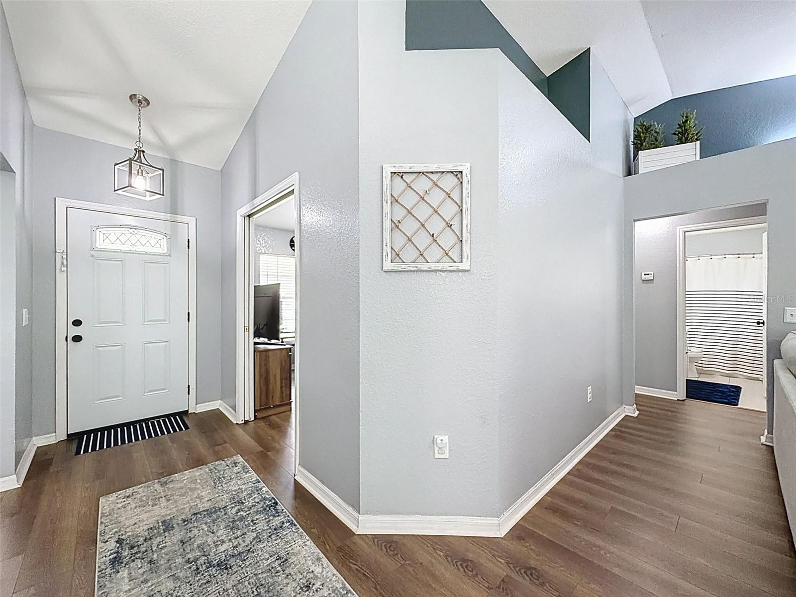 Image 4 of 26 For 1763 Kinsman Way