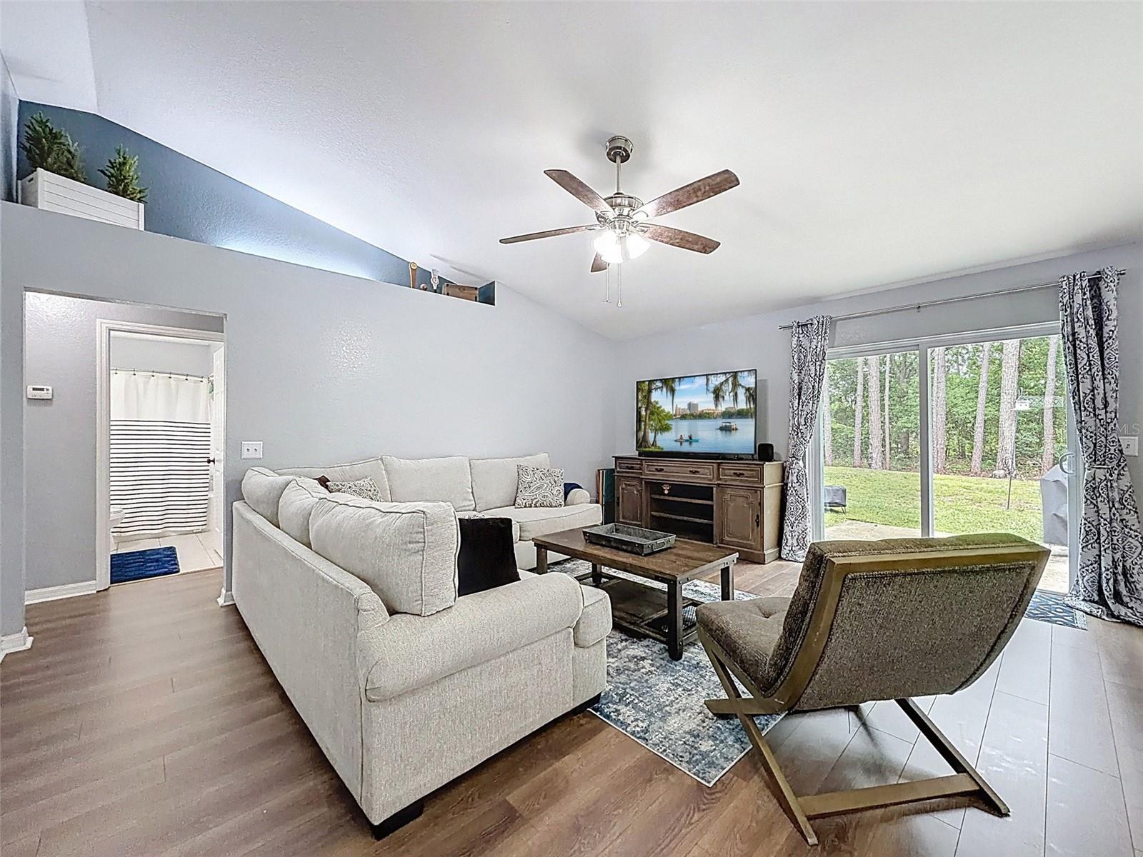 Image 8 of 26 For 1763 Kinsman Way