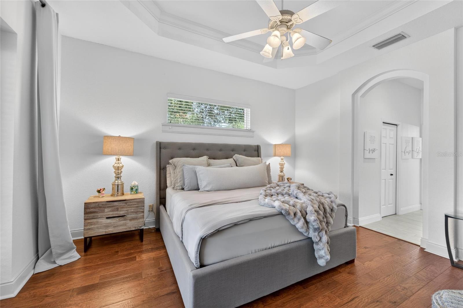 Image 34 of 74 For 2665 Hickory View Loop