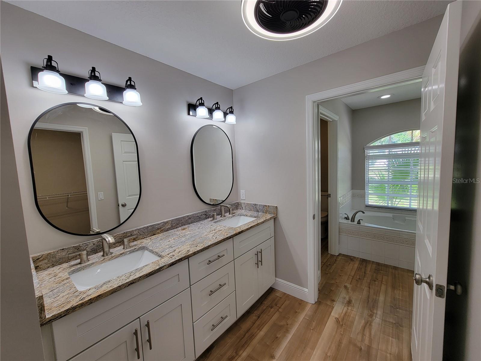 Image 18 of 44 For 2179 Malachite Drive