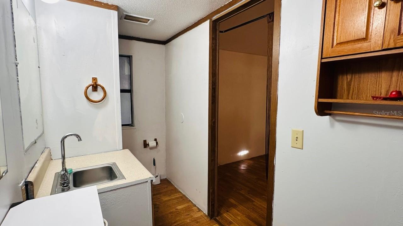 Image 7 of 18 For 816 Diamond Acres Road