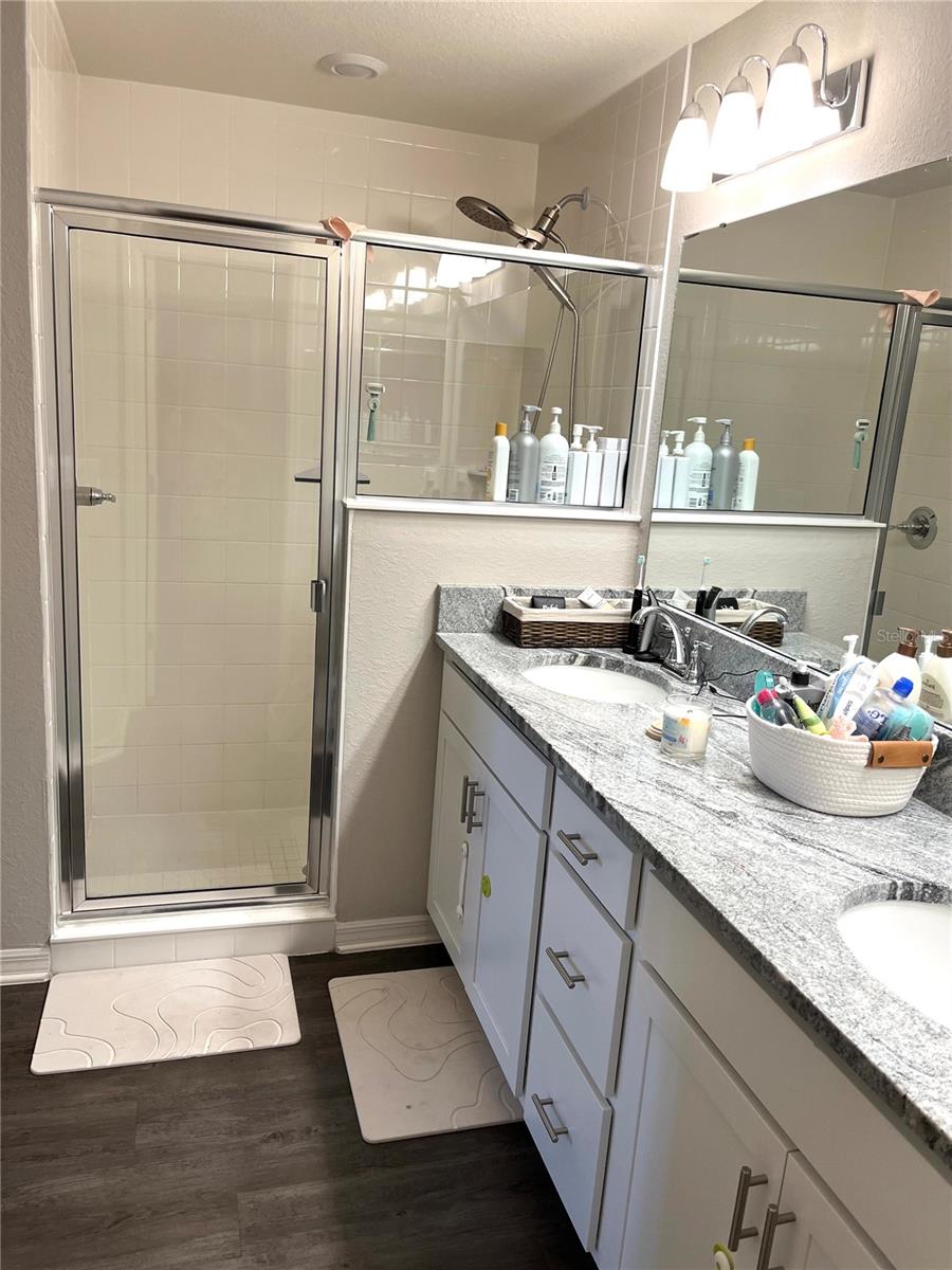 Image 17 of 32 For 1373 Mezzavalle Way