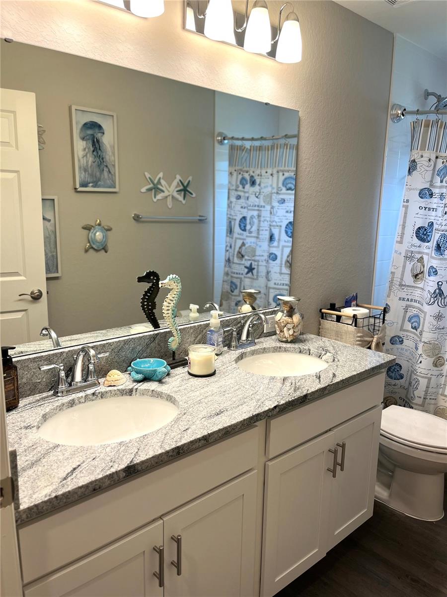 Image 21 of 32 For 1373 Mezzavalle Way