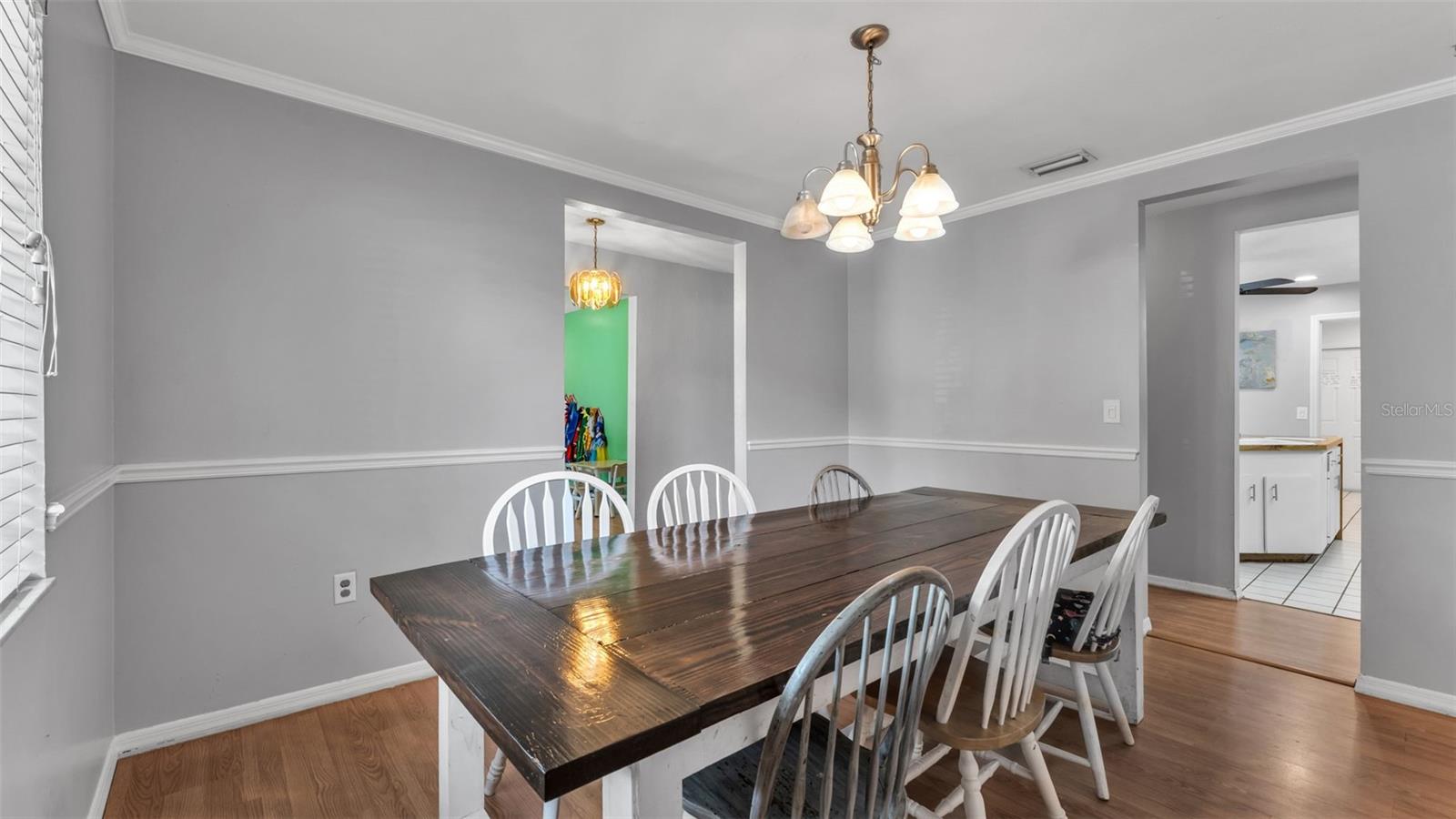 Image 15 of 50 For 4904 Foxrun  