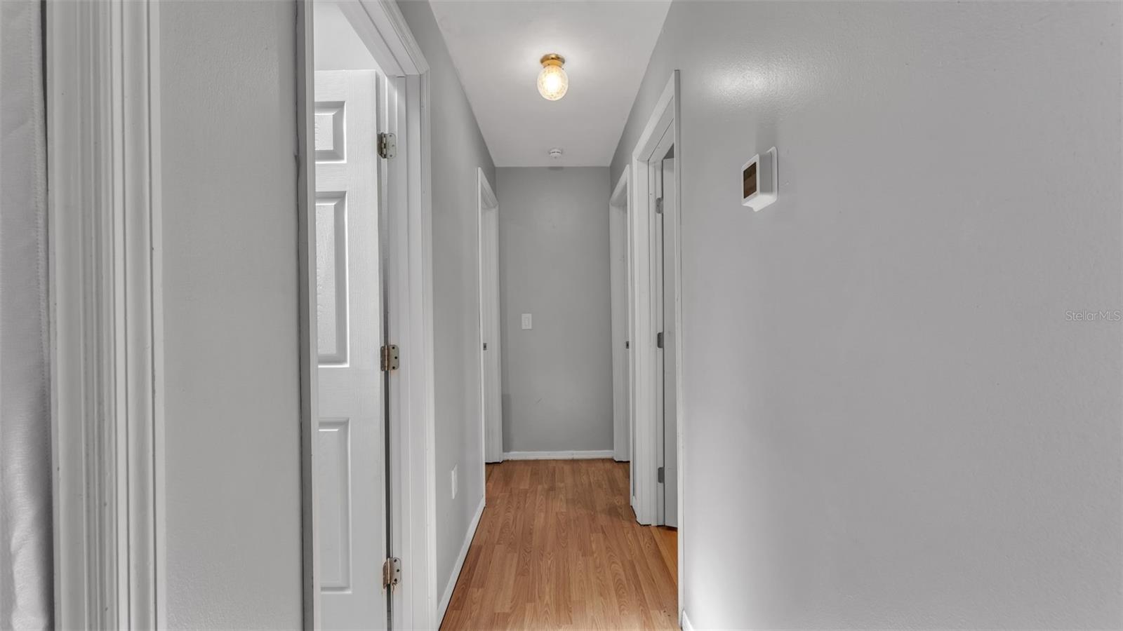 Image 19 of 50 For 4904 Foxrun  