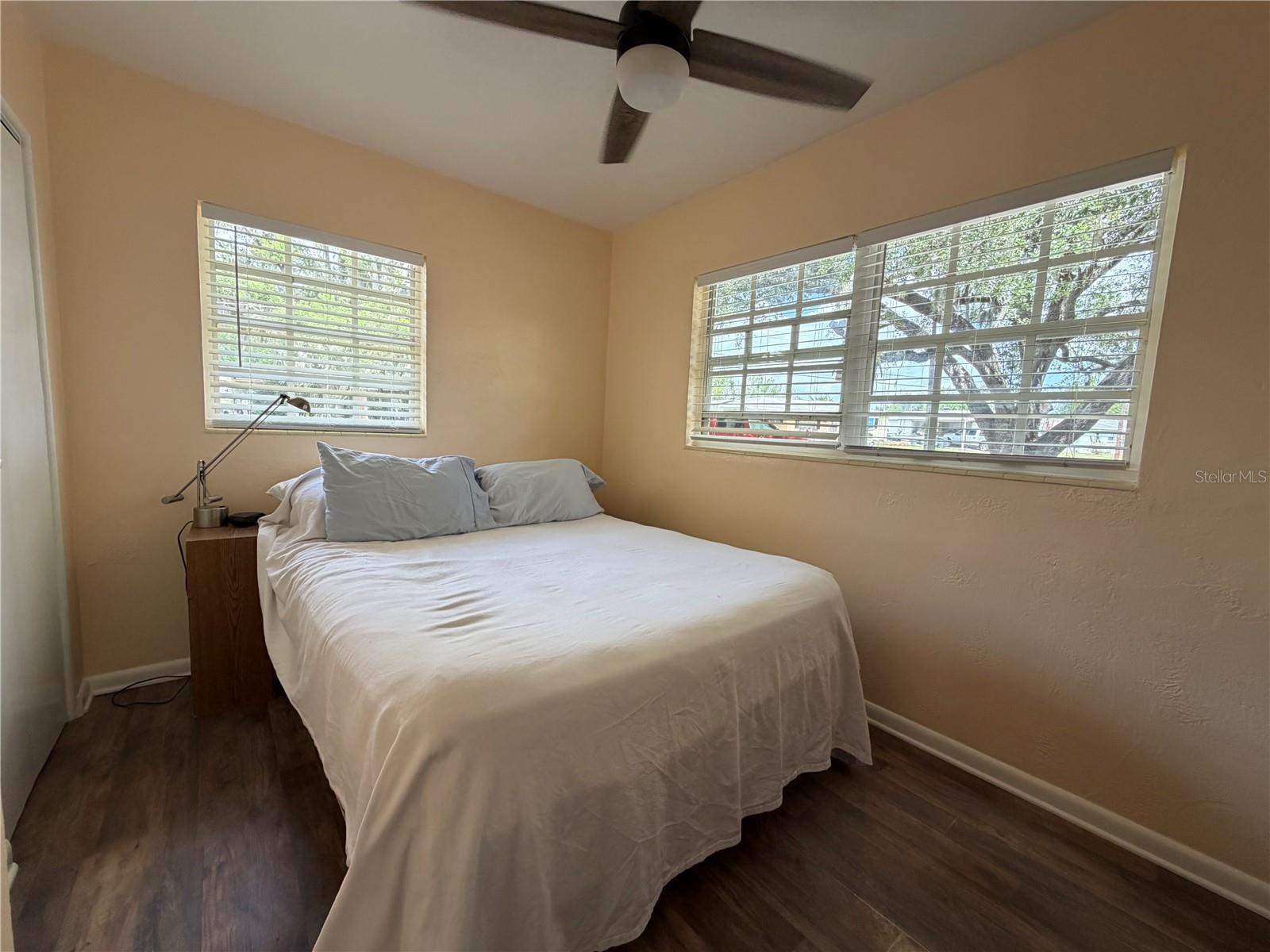 Image 19 of 26 For 1005 Waynesville Avenue