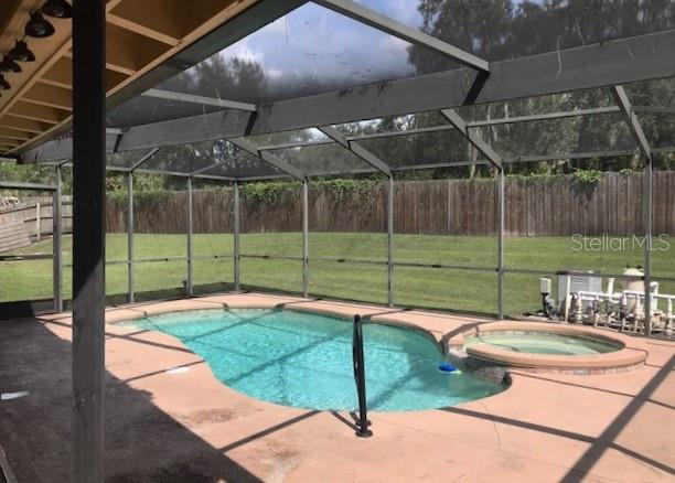 Image 11 of 14 For 6334 Beechnut Drive