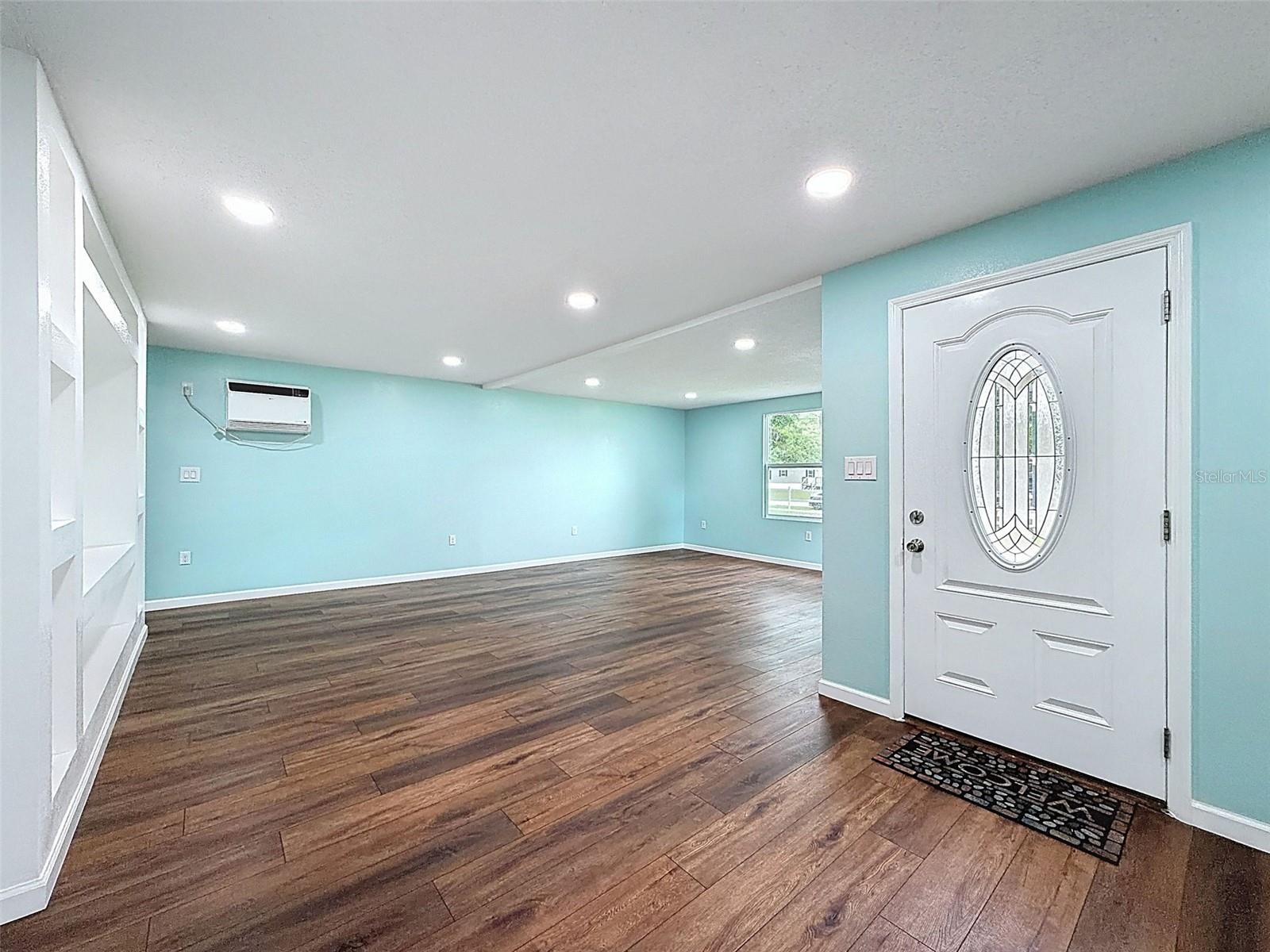 Image 11 of 60 For 5063 Walnut Circle E