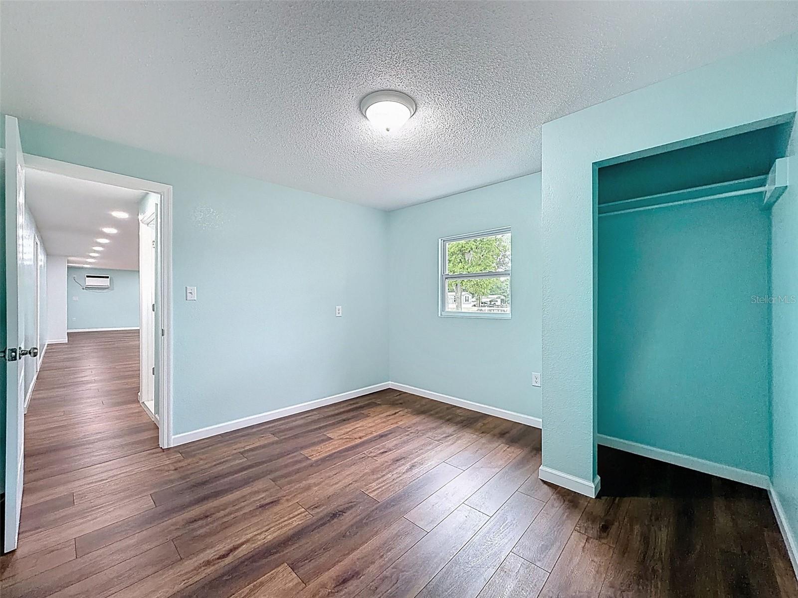 Image 38 of 60 For 5063 Walnut Circle E