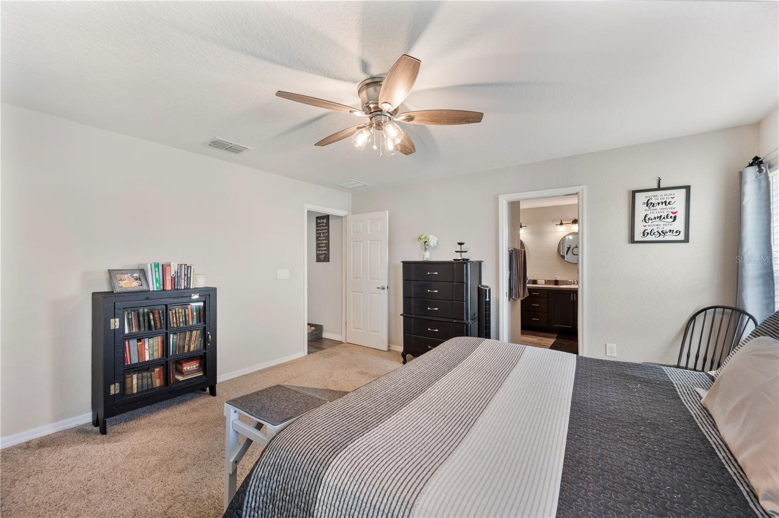 Image 18 of 47 For 3921 White Ibis Road