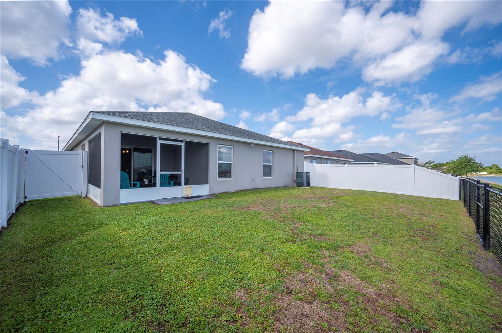 Image 30 of 47 For 3921 White Ibis Road