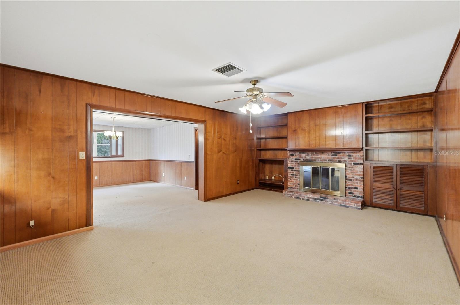 Image 10 of 40 For 960 Wedgewood Drive Se