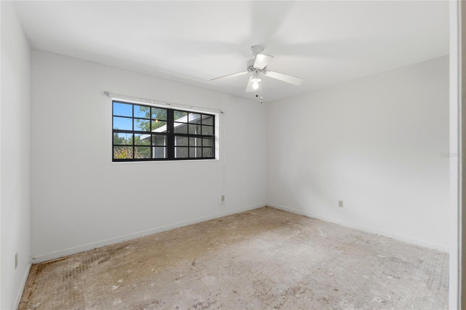 Image 26 of 40 For 960 Wedgewood Drive Se