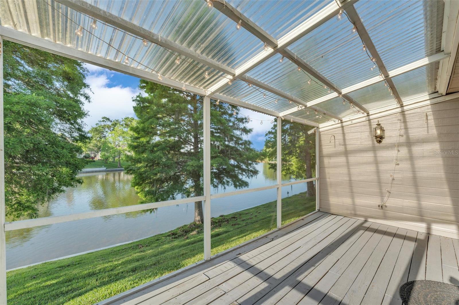 Image 32 of 41 For 3133 Stonewater Drive 3133