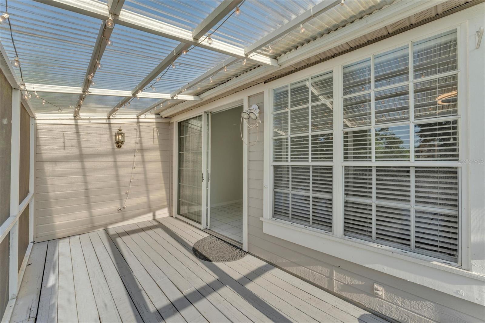 Image 33 of 41 For 3133 Stonewater Drive 3133