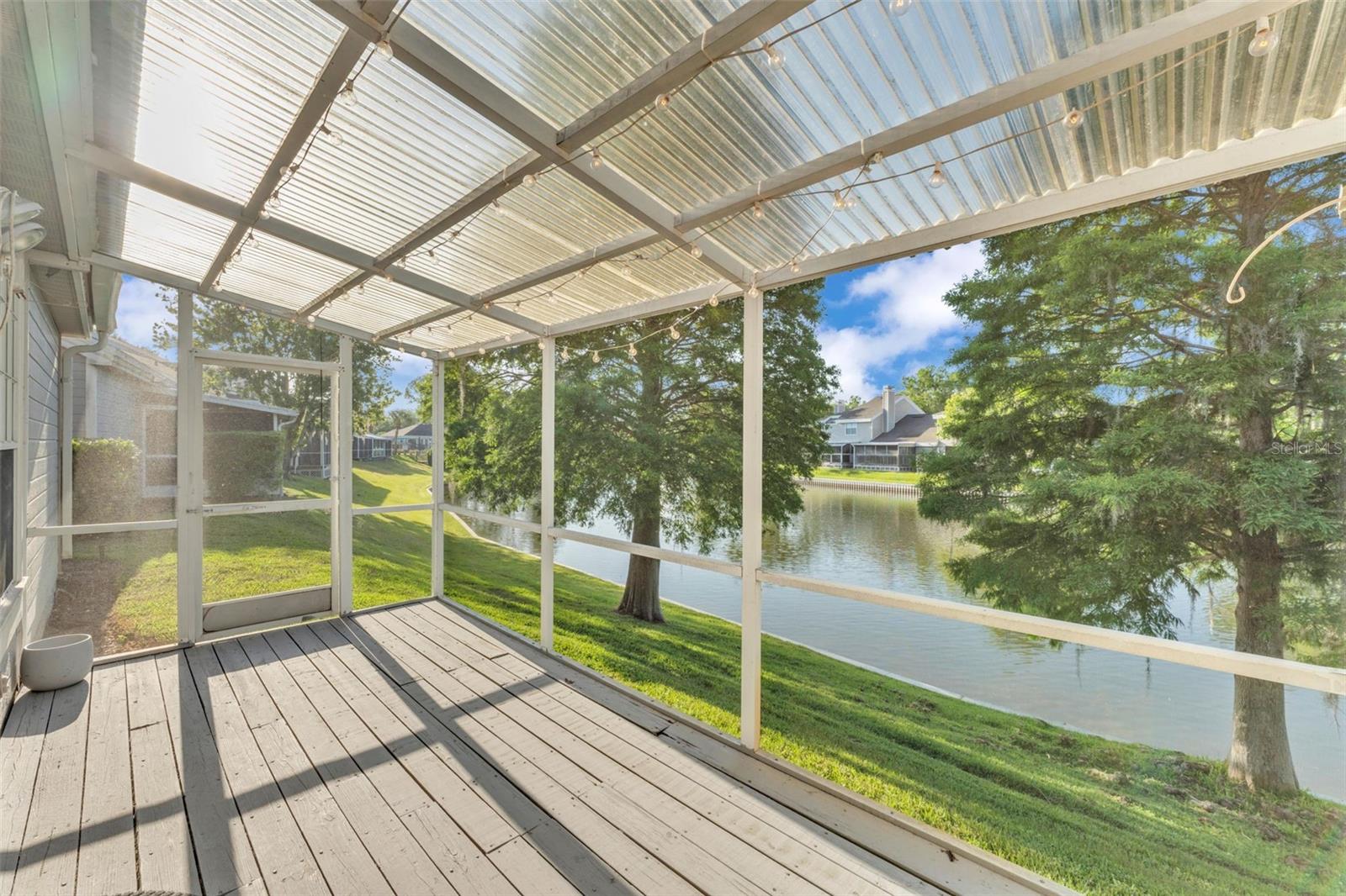 Image 7 of 41 For 3133 Stonewater Drive 3133