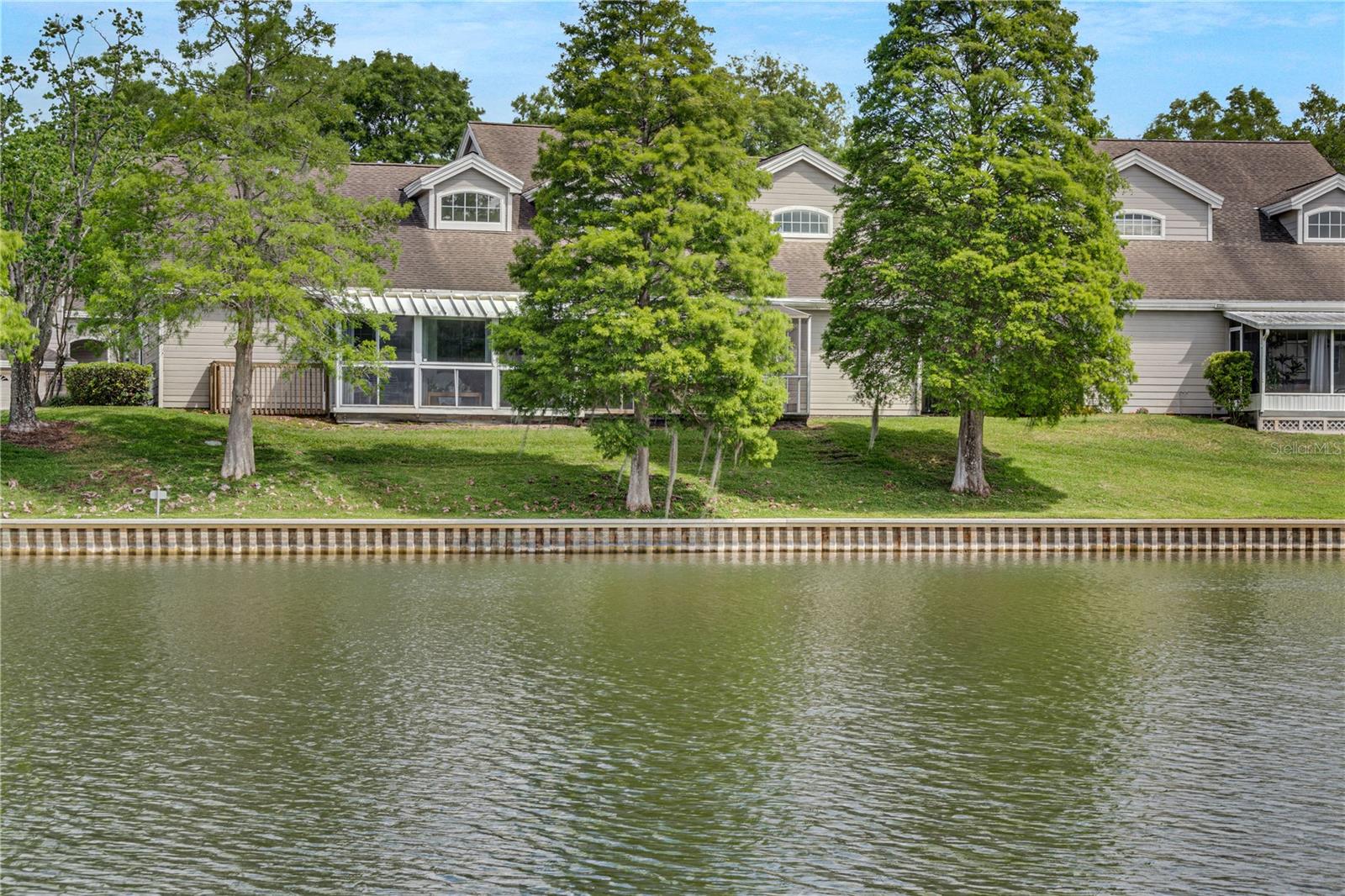 Image 8 of 41 For 3133 Stonewater Drive 3133