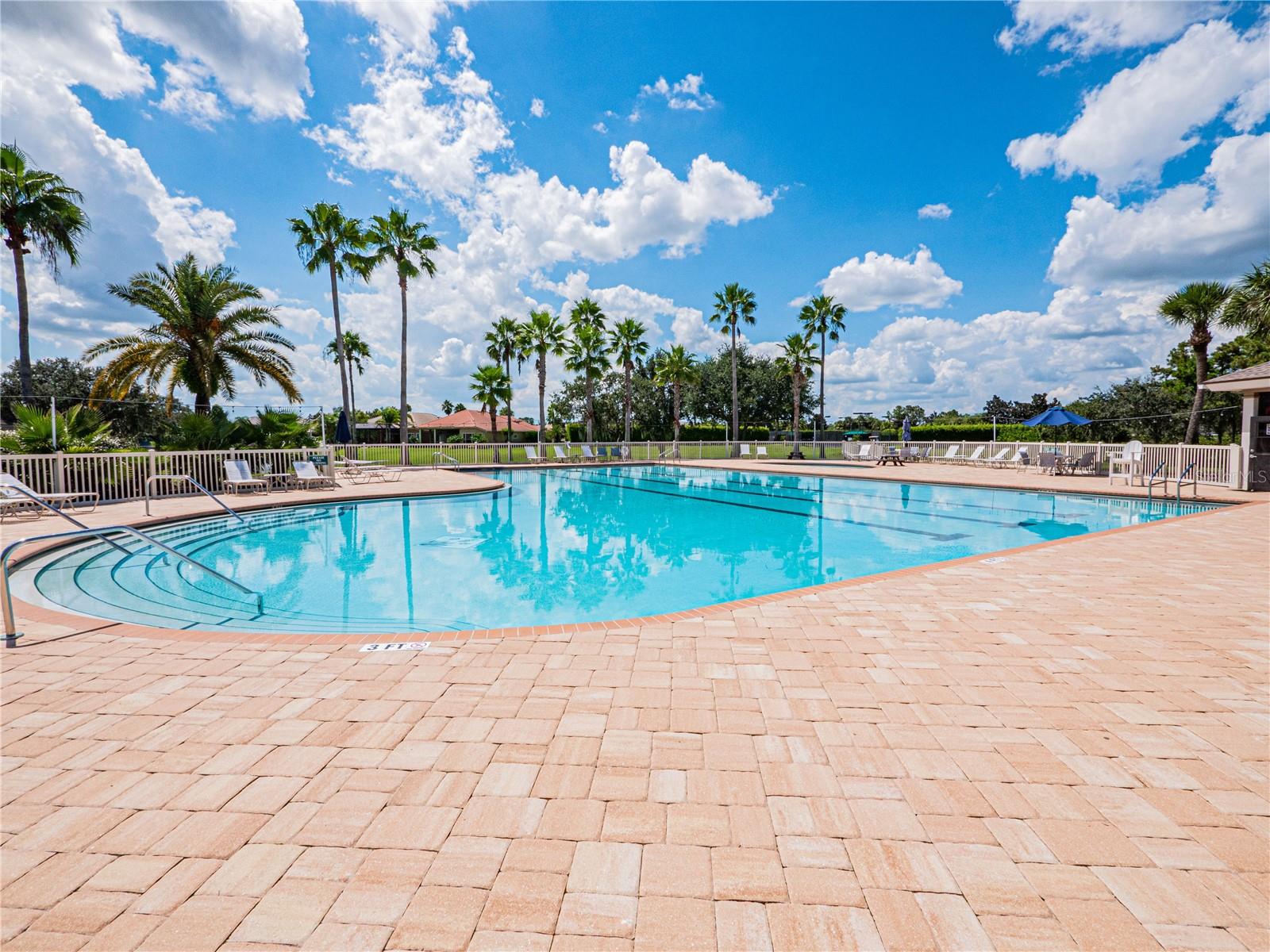 Image 36 of 54 For 774 Grasslands Village Circle 88