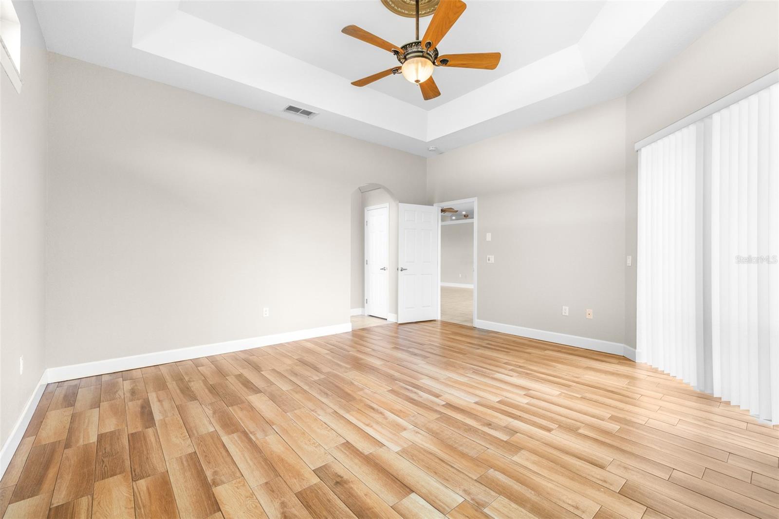 Image 15 of 34 For 2636 Huntington Hills Drive