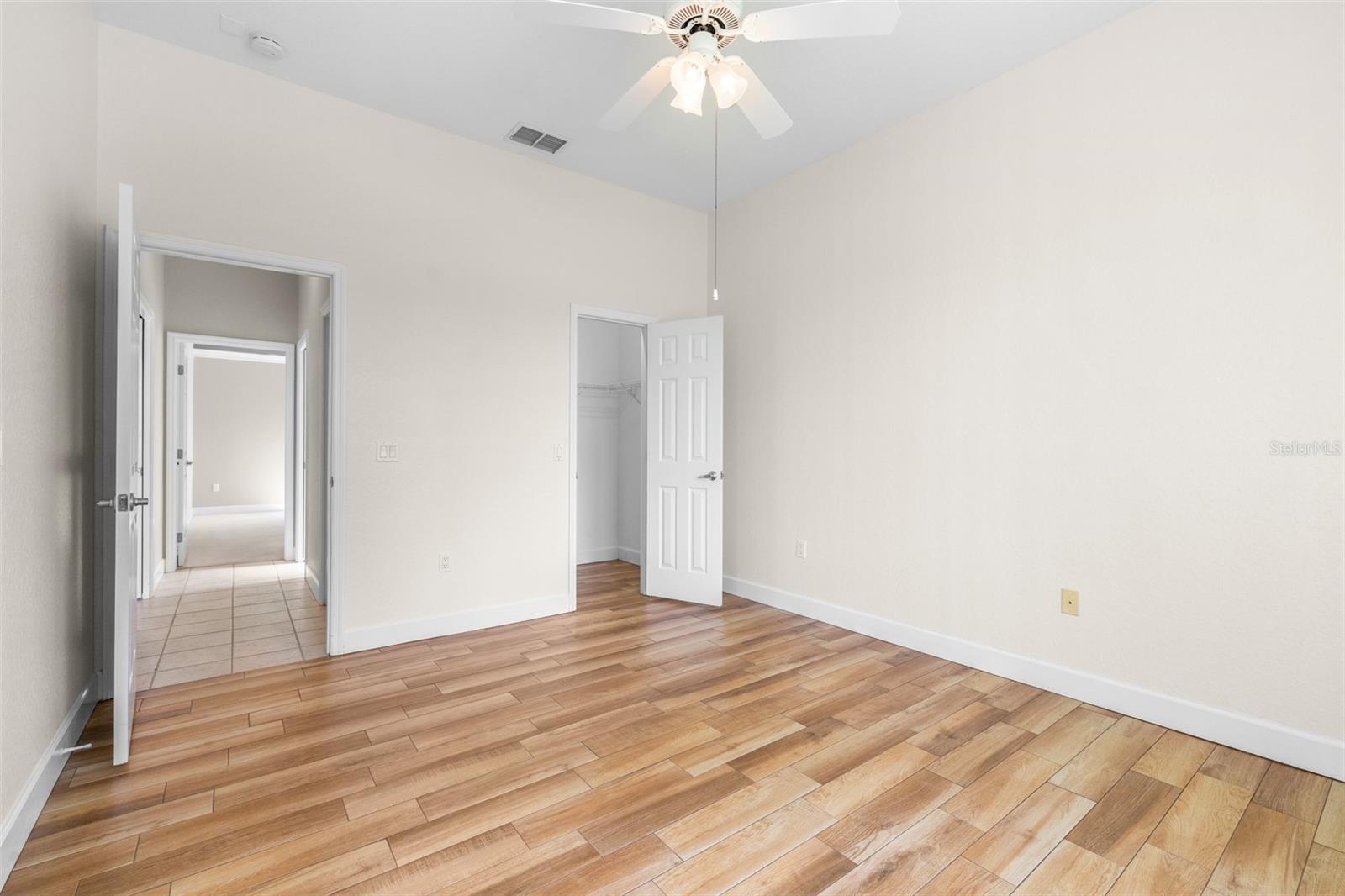 Image 24 of 34 For 2636 Huntington Hills Drive