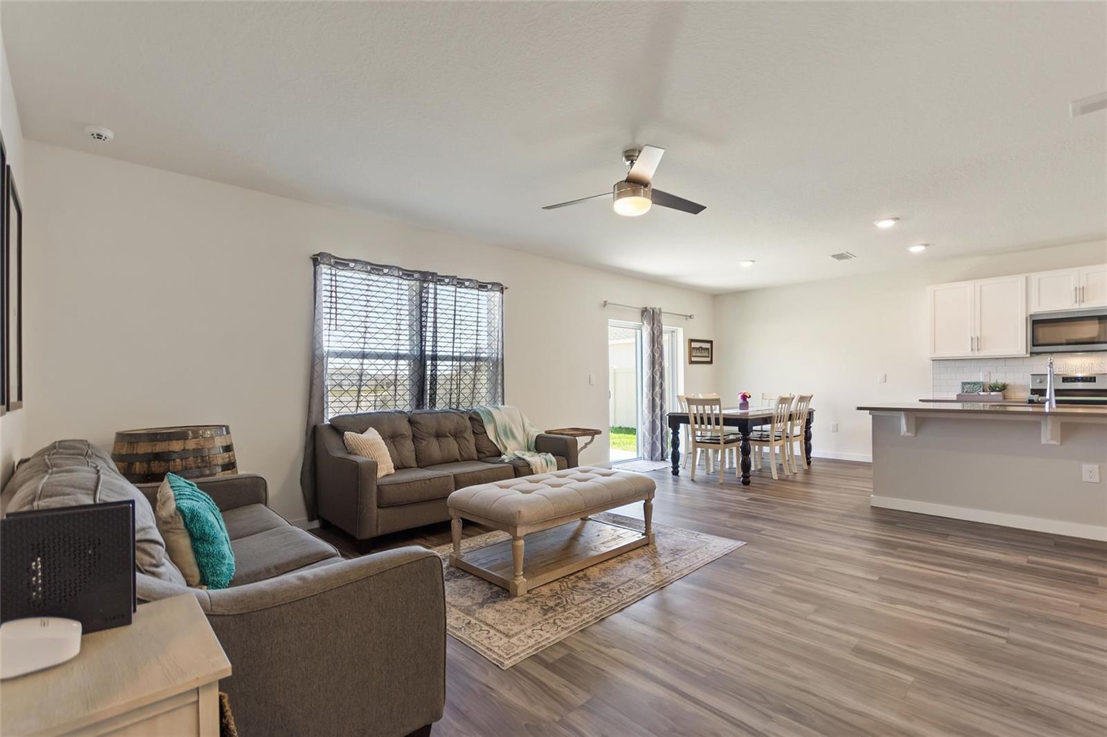 Image 26 of 54 For 421 Chayne Place