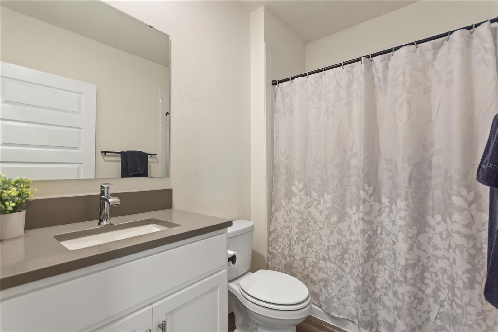 Image 27 of 54 For 421 Chayne Place