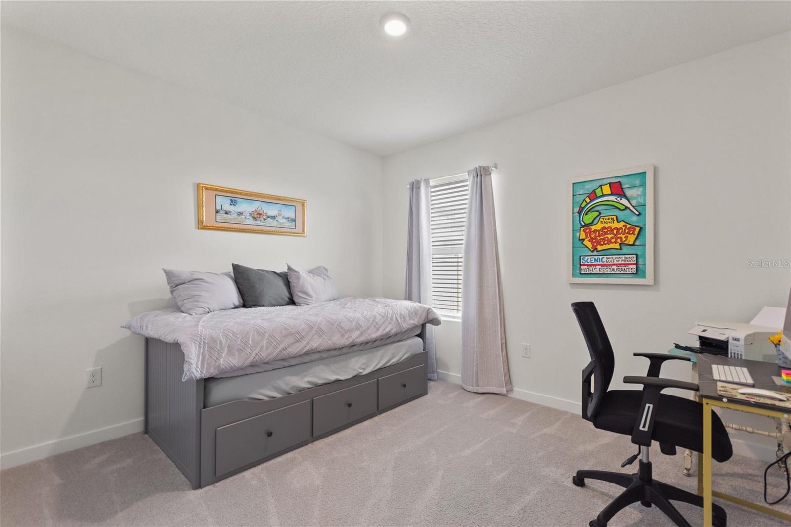 Image 28 of 54 For 421 Chayne Place