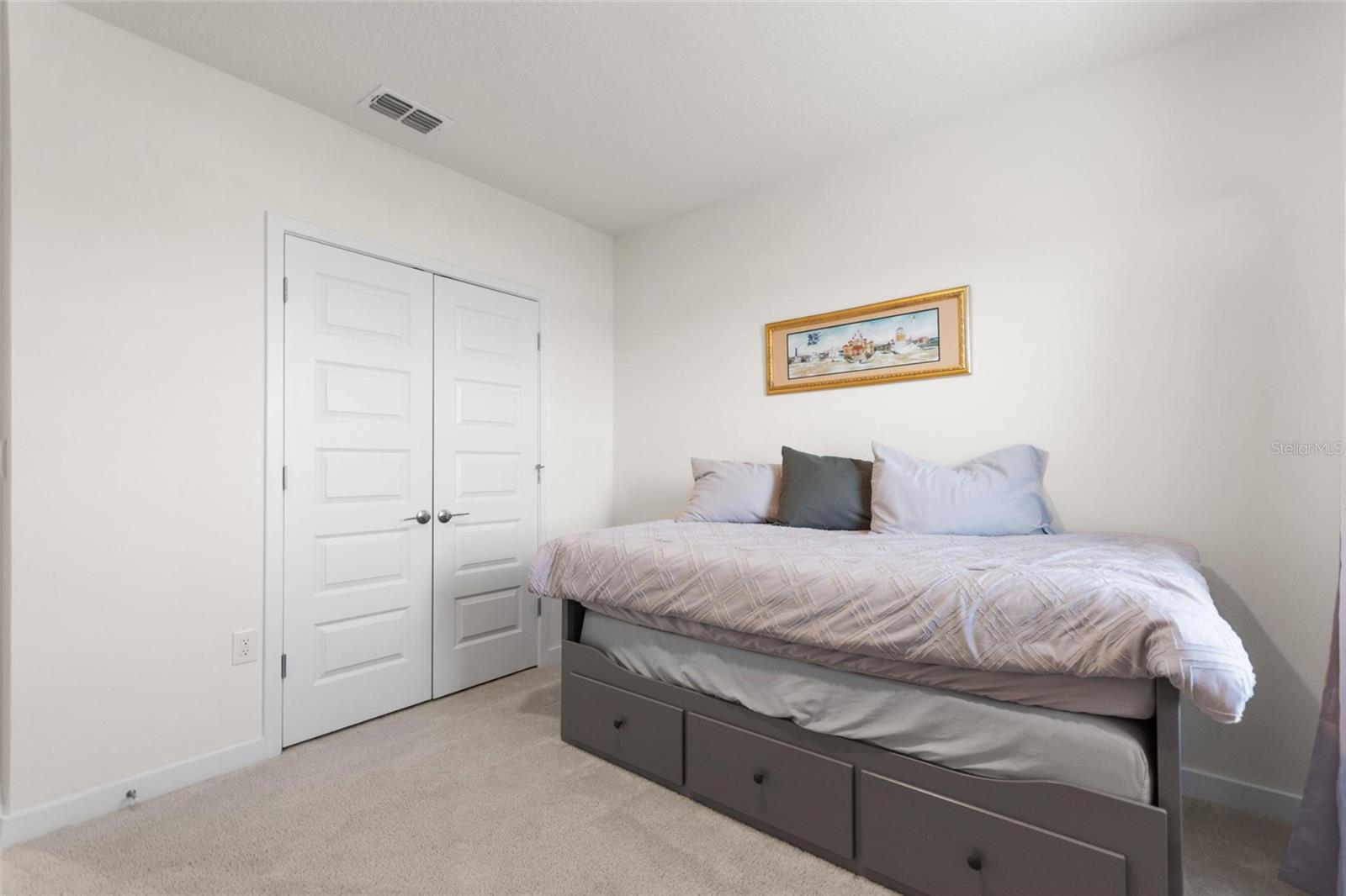 Image 30 of 54 For 421 Chayne Place