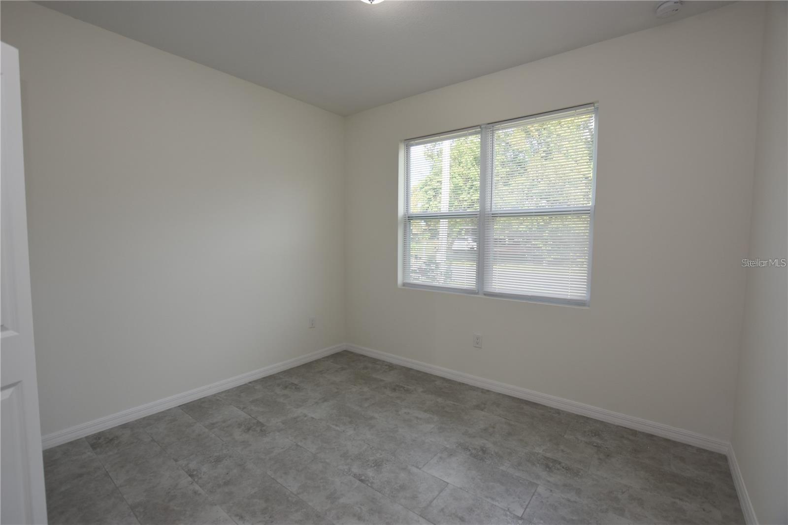 Image 16 of 28 For 206 Crescent Drive
