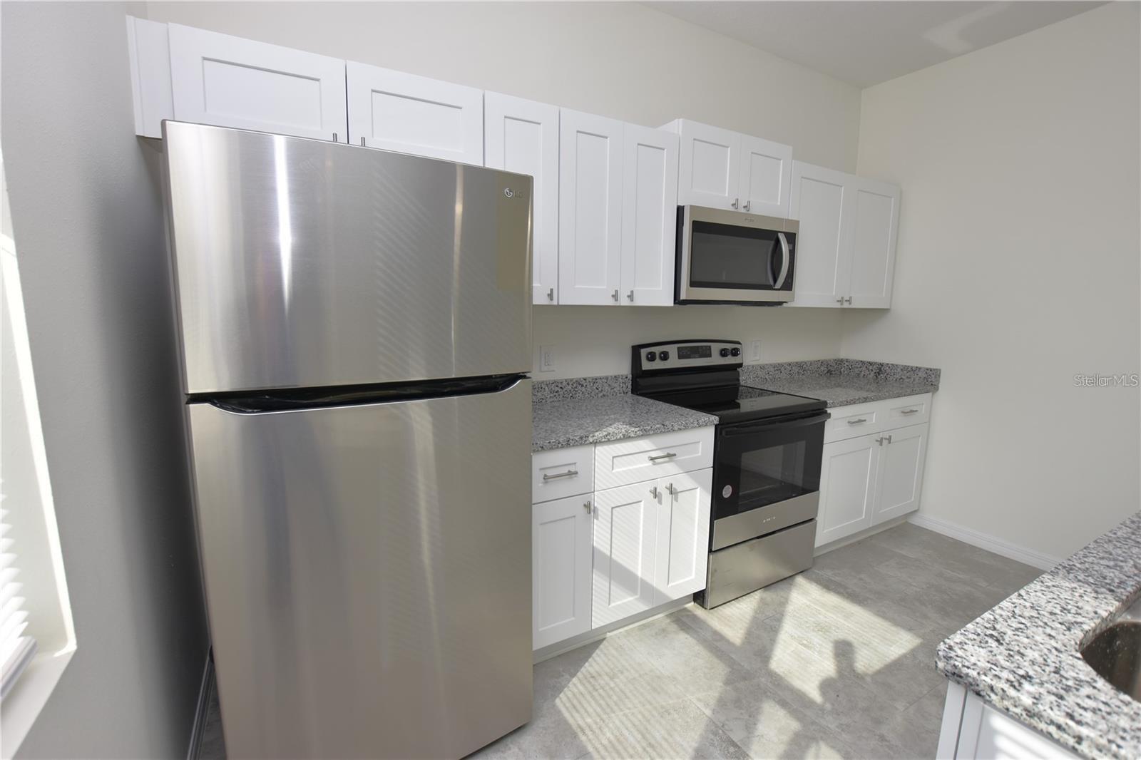 Image 3 of 28 For 206 Crescent Drive