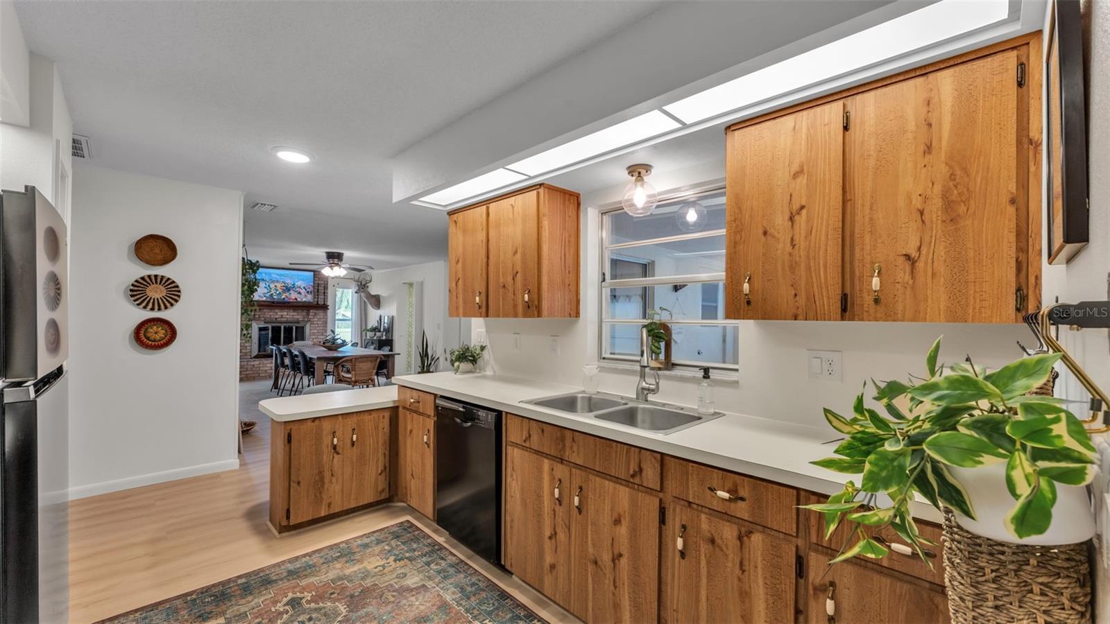 Image 14 of 56 For 1743 Wilshire Court