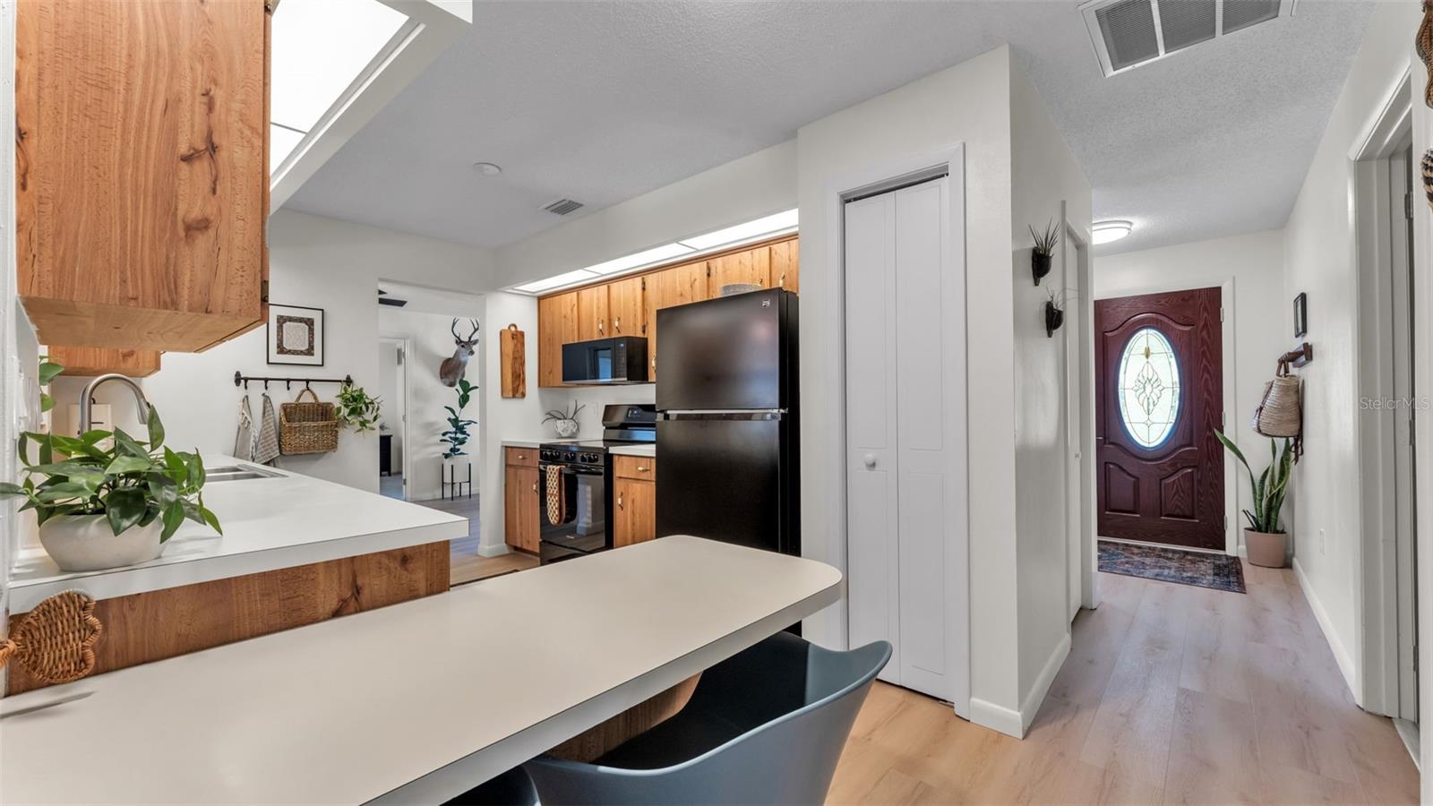 Image 15 of 56 For 1743 Wilshire Court