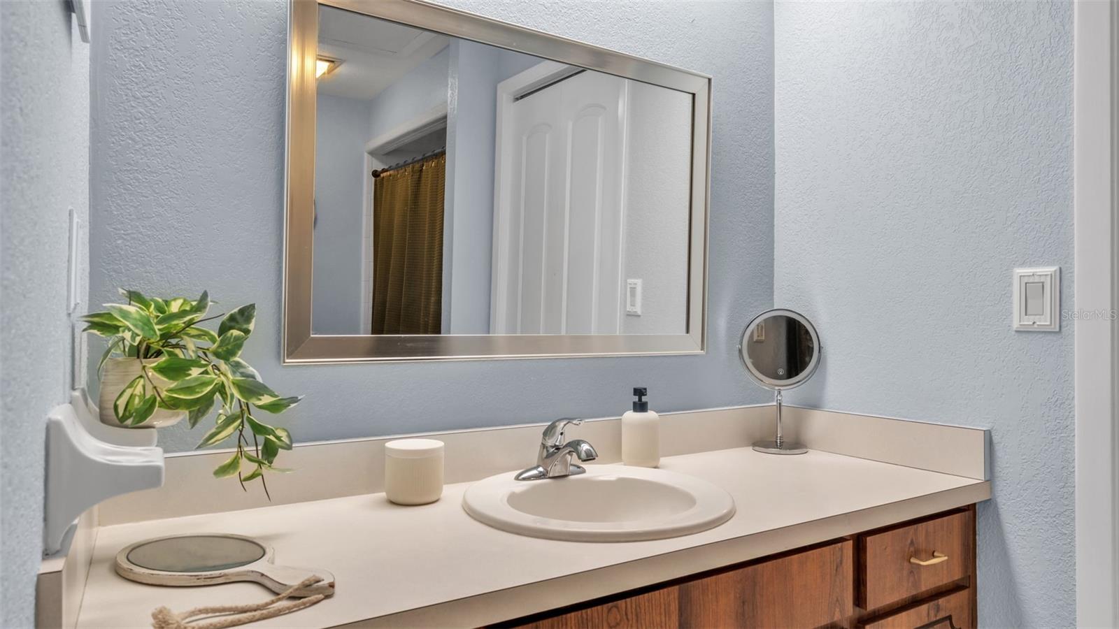 Image 37 of 56 For 1743 Wilshire Court