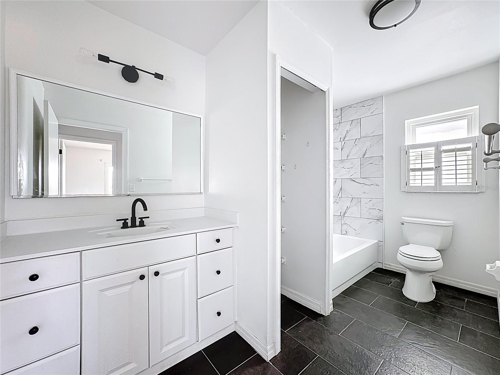 Image 26 of 37 For 1618 Bentwood Drive