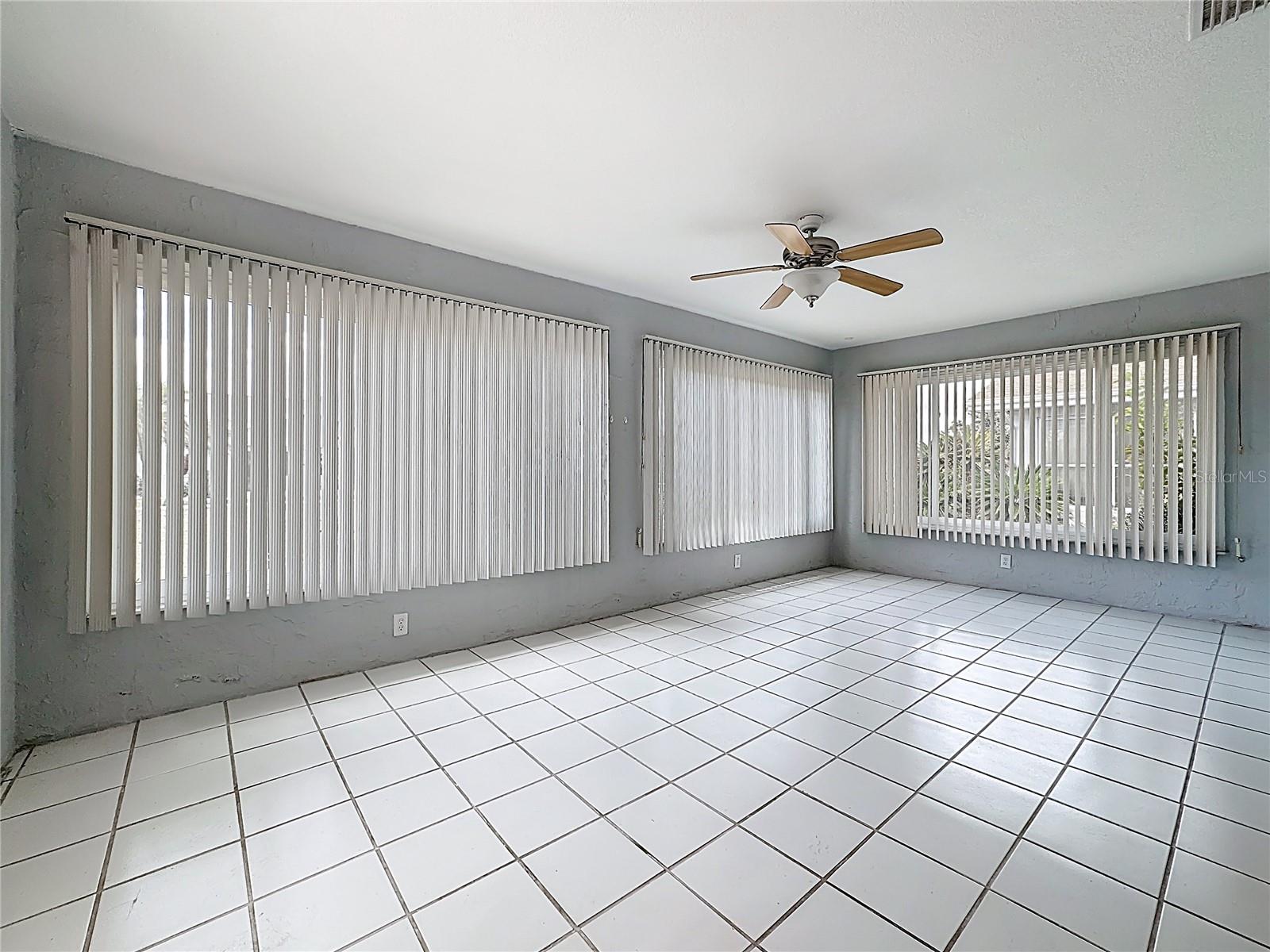 Image 30 of 37 For 1618 Bentwood Drive