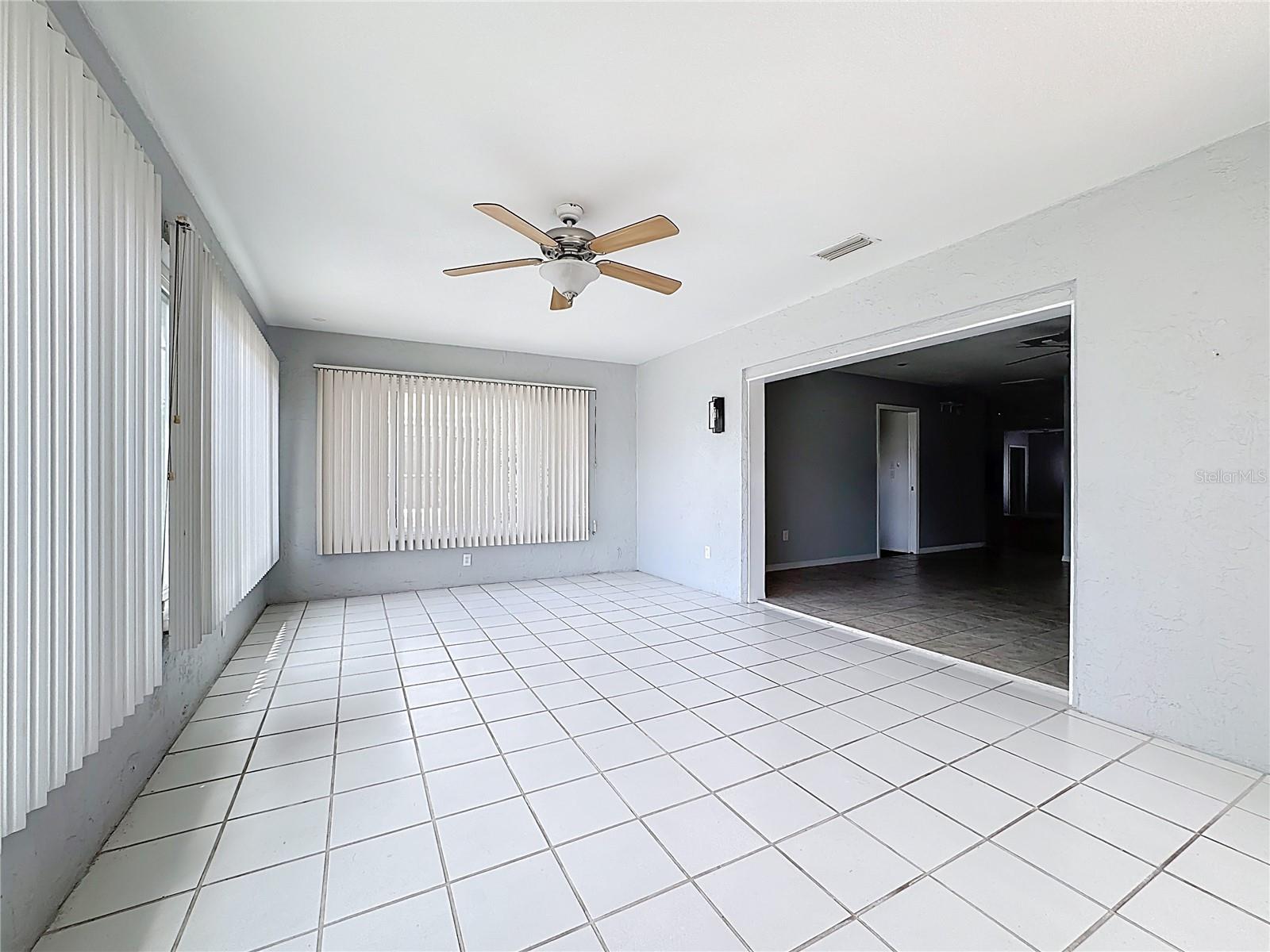 Image 31 of 37 For 1618 Bentwood Drive