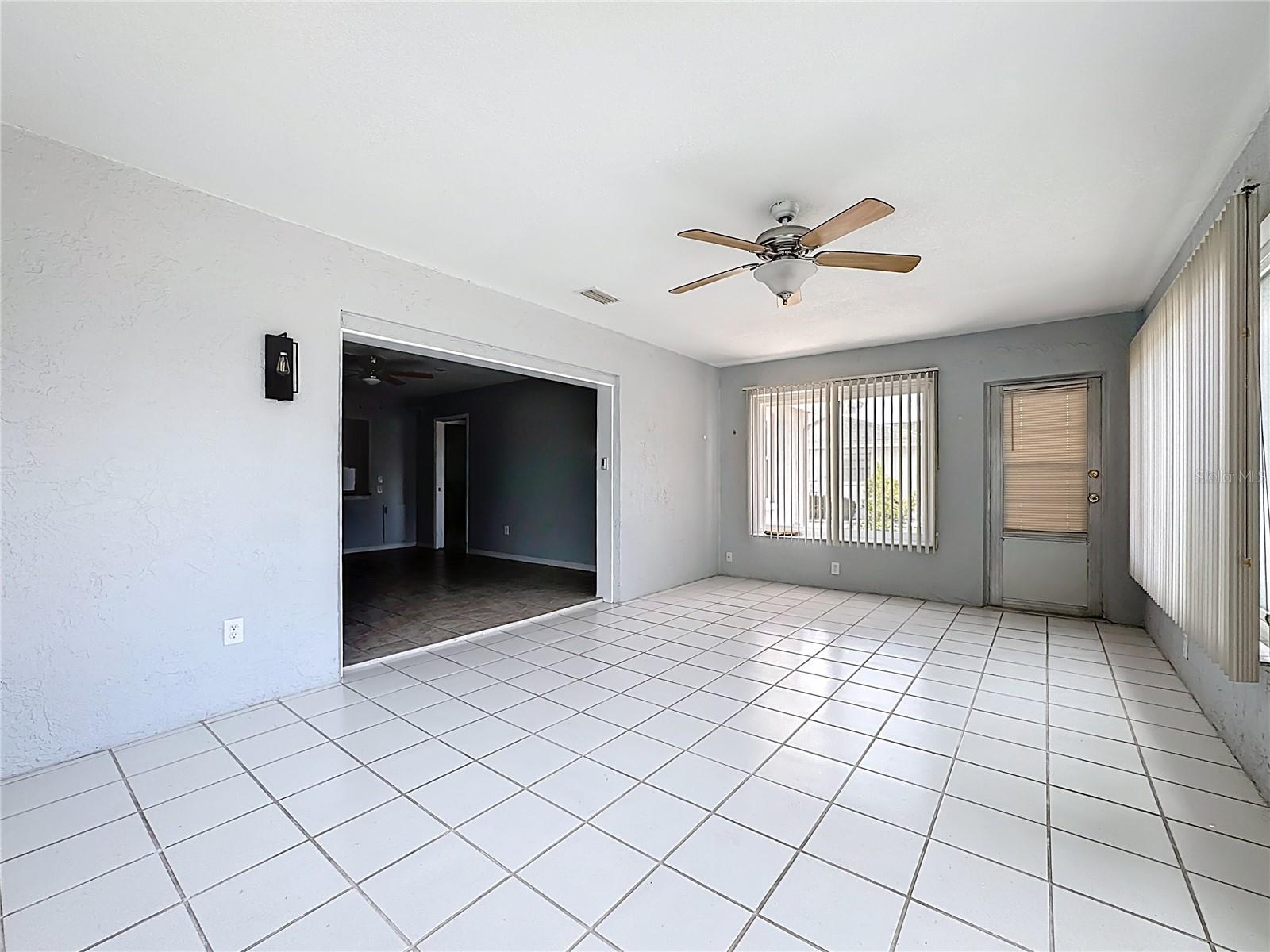 Image 32 of 37 For 1618 Bentwood Drive