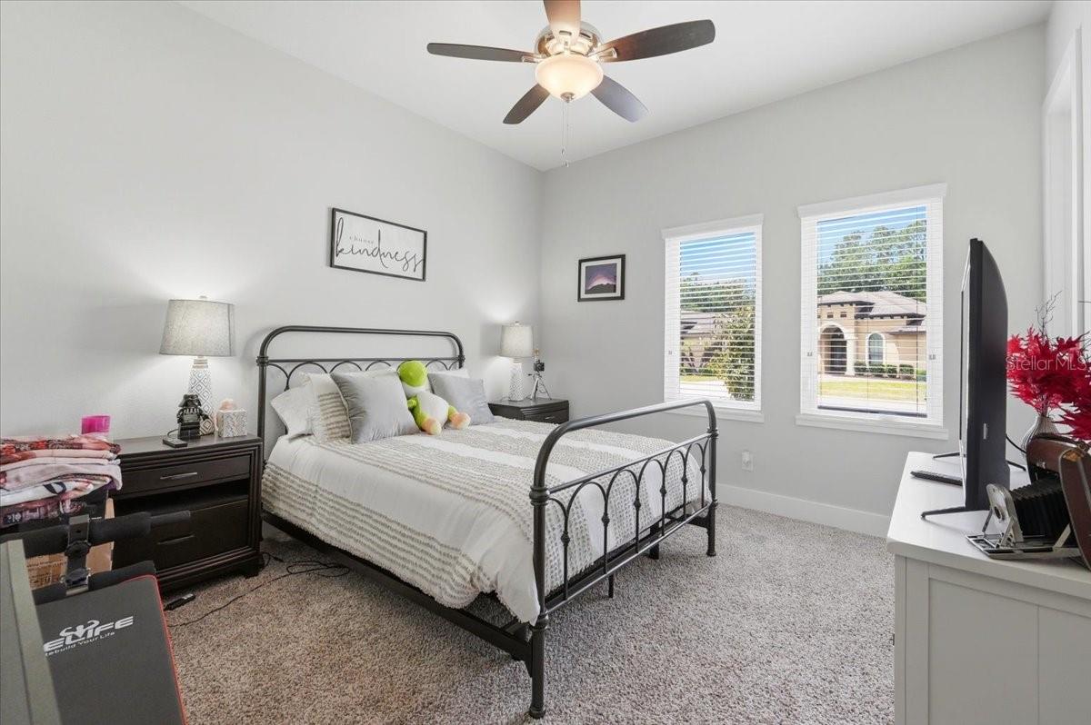 Image 32 of 57 For 8293 Cypress Trace Boulevard