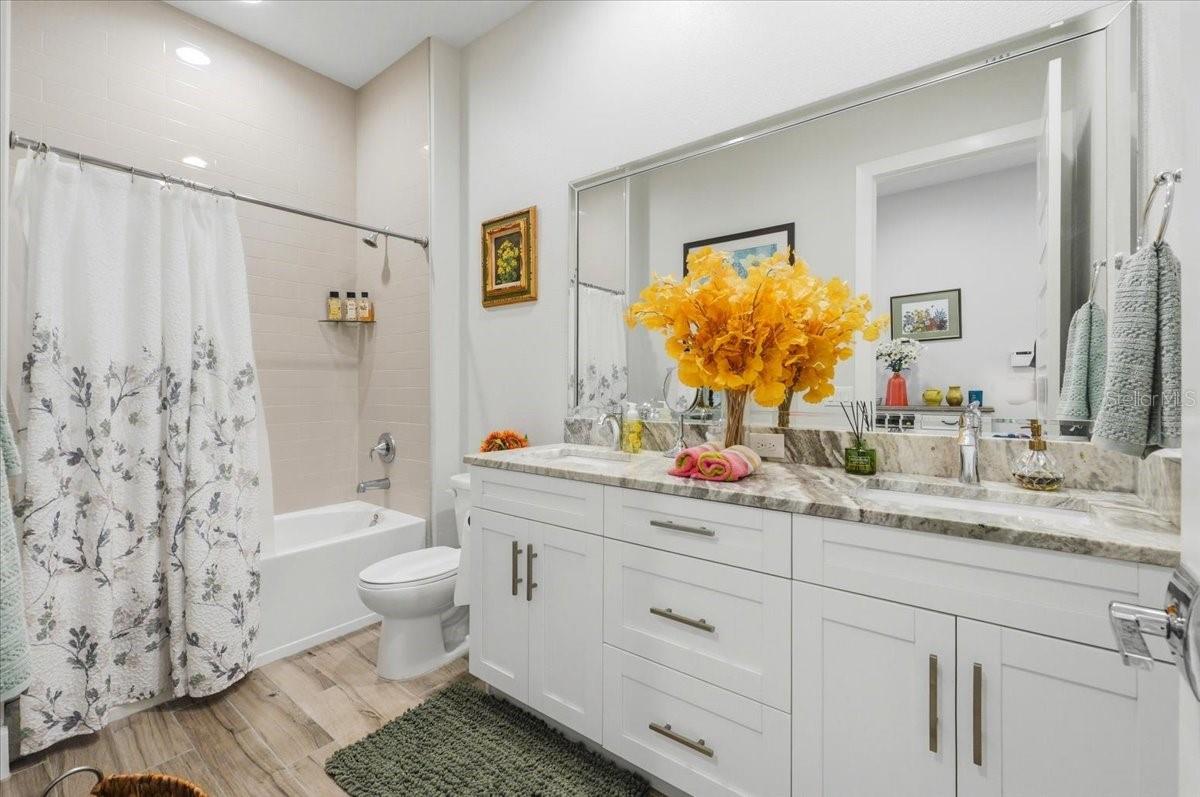 Image 34 of 57 For 8293 Cypress Trace Boulevard