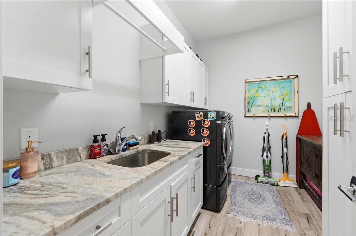 Image 42 of 57 For 8293 Cypress Trace Boulevard